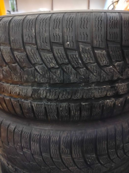 Opony Nokian 255/45 r 19 Tiguan