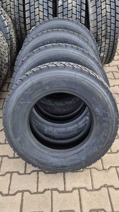 Шини нові Roadx 245/70R 17.5 136/134M 16 PR  LRH