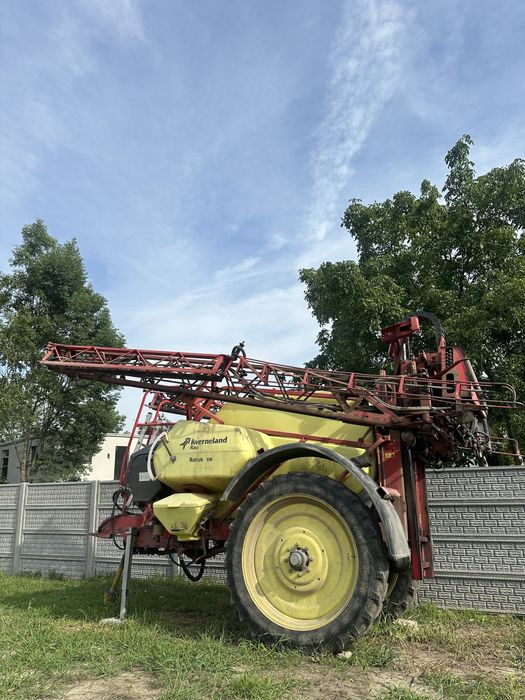 opryskiwacz Kverneland Rau Ikarus s38