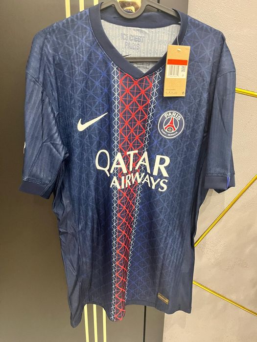 Desire Doue 14. Koszulka PSG, rozmiar L. 25/26