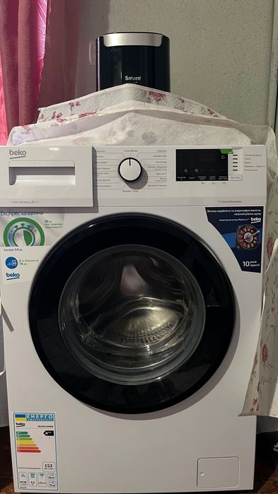 Продам на запчастини , нова Beko WUE6512IXBW