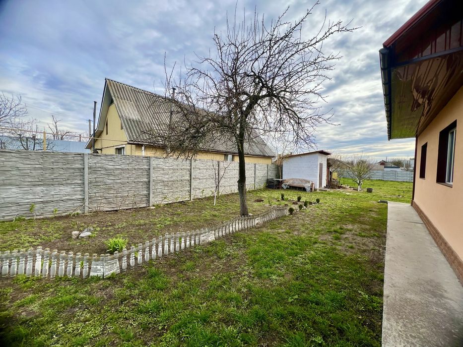 Продаж будинку з ремонтом у  Димері, 35 хв.до метро Героїв Дніпра