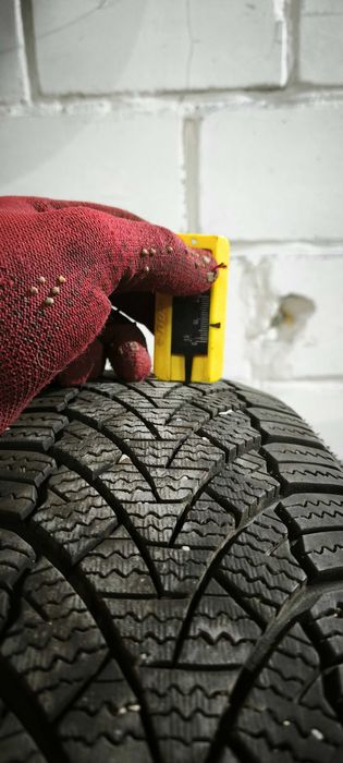 Шини зимові Roadmarch WINTERXPRO 888 175/65 R14 82T