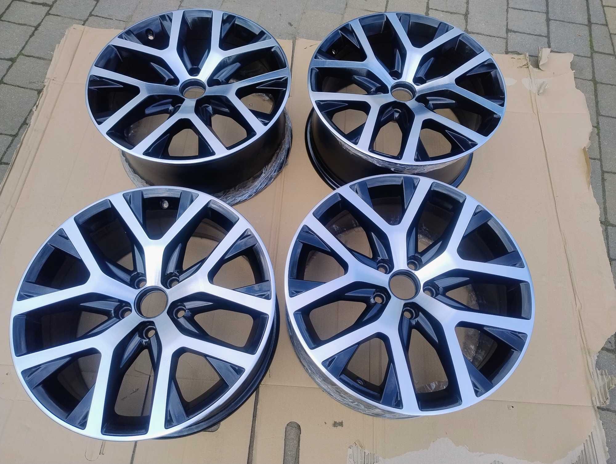 Orginalne alufelgi vw passat 18 cali