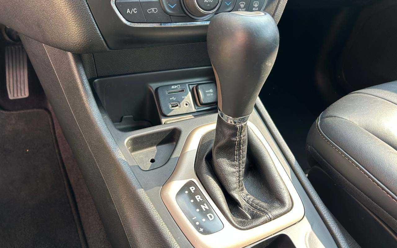 Jeep Cherokee 2016