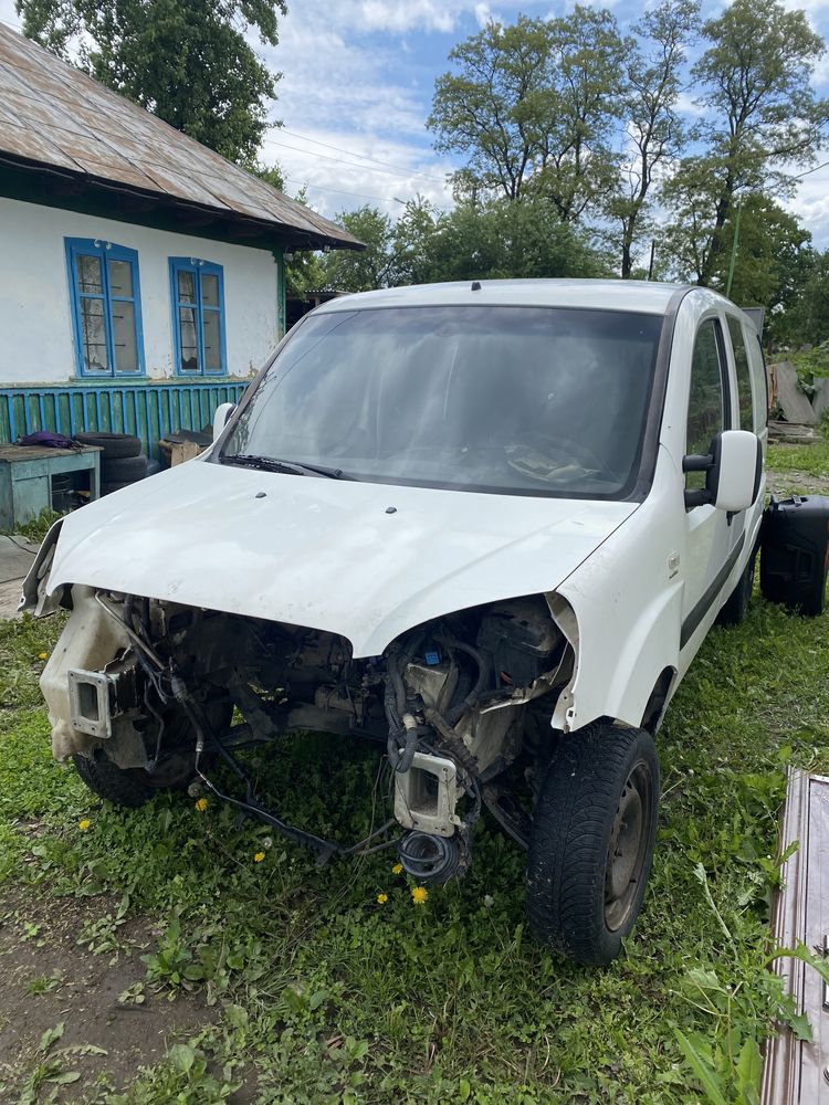 Розборка запчастини Фіат фиат добло Fiat doblo