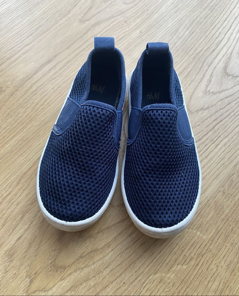 Buty tranpki H&M 27