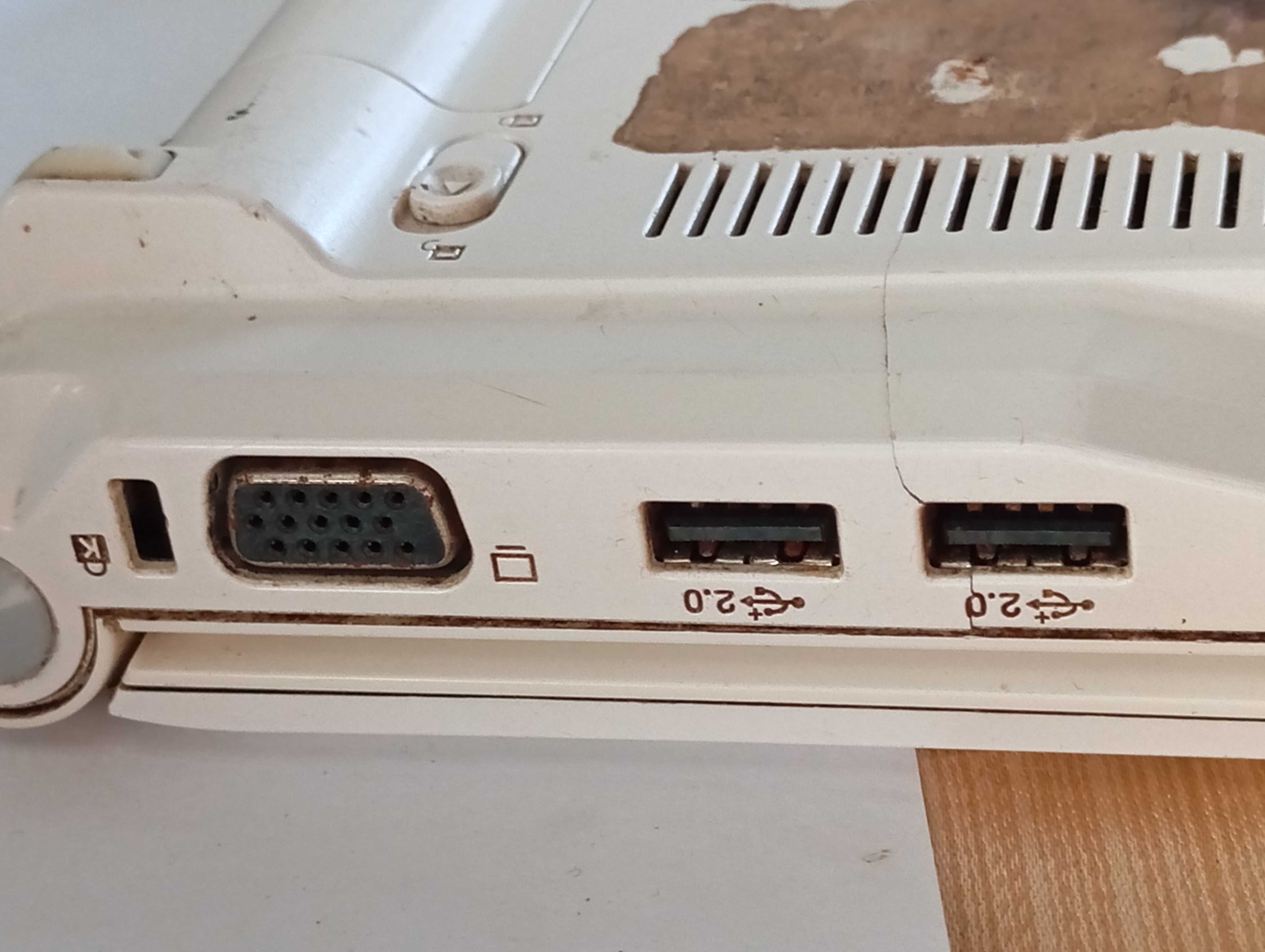 Нетбук Asus Eee PC 900
