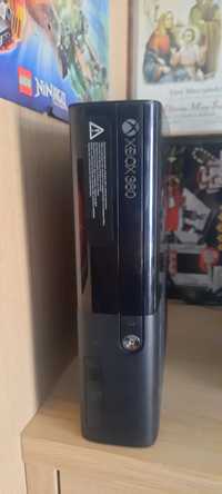 Konsola xbox 360E 500GB+Pad+1gra+zasil.kabl. AV.