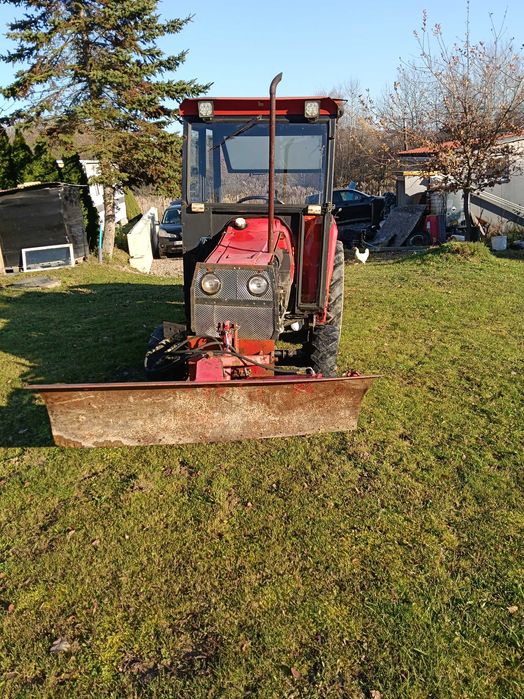 sprzedam ciagniczek Mitsubishi m t22d z plugiem