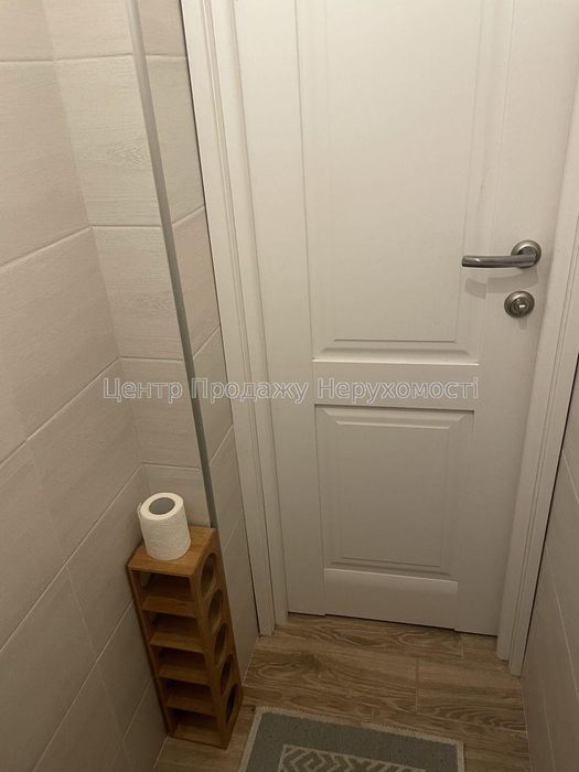 Продам 3к. КПІ (м. Політехнічний інститут) Шевченківський р-н. Центр