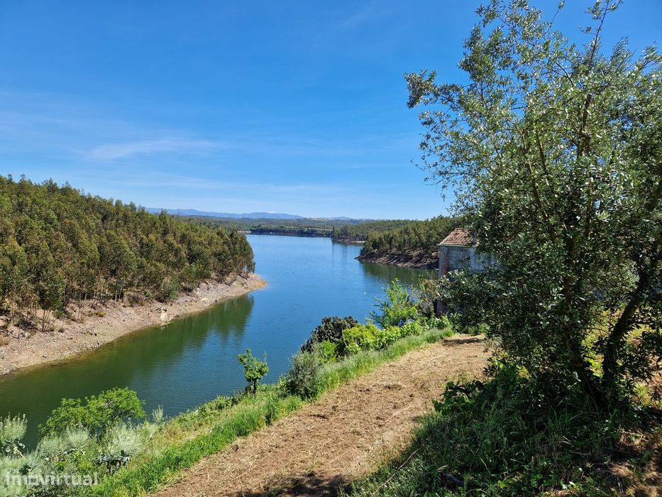 Terreno (2 lotes 500 m² cada) na Barragem da Aguieira a 50 m da água