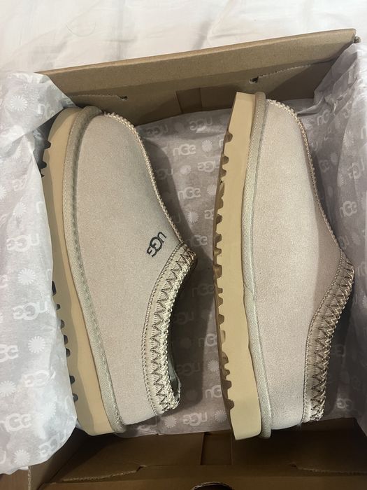 Bota Ugg Bege/Castanho Claro