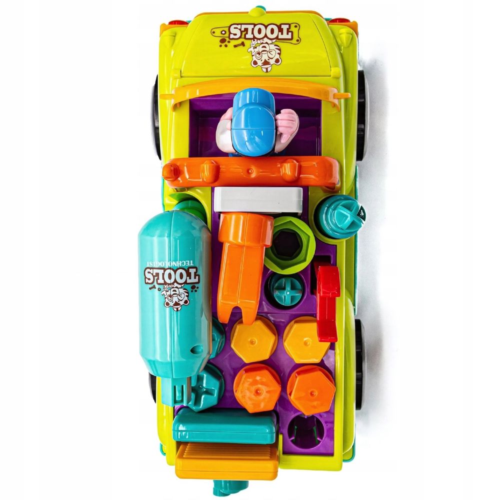Auto do rozkręcania i skręcania mechanik gra jeździ