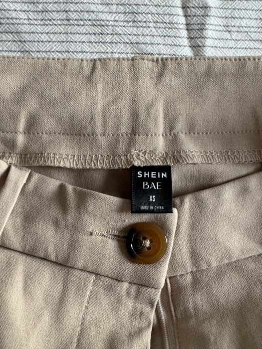 Бежевые штаны песочные брюки Shein