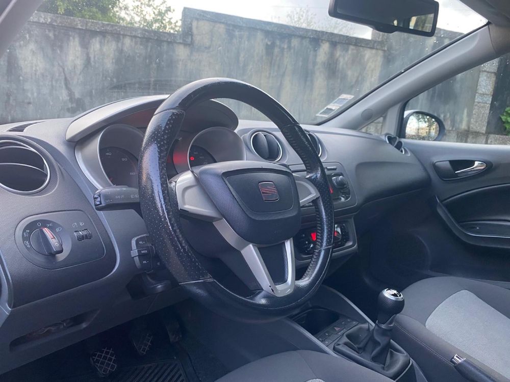 Seat Ibiza 6J 1.9 TDI 105 cv