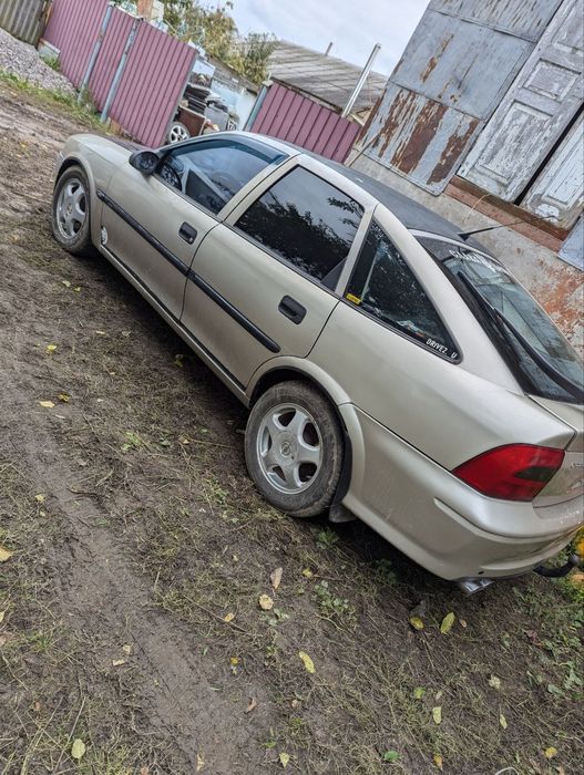 Опель вектра б. Газ бензин