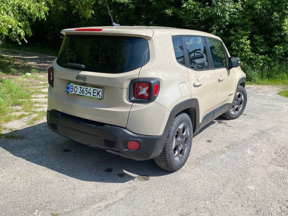 Jeep tenegat 2016