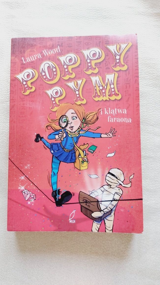 Książka Poppy Pym i klątwa faraona Laura Wood