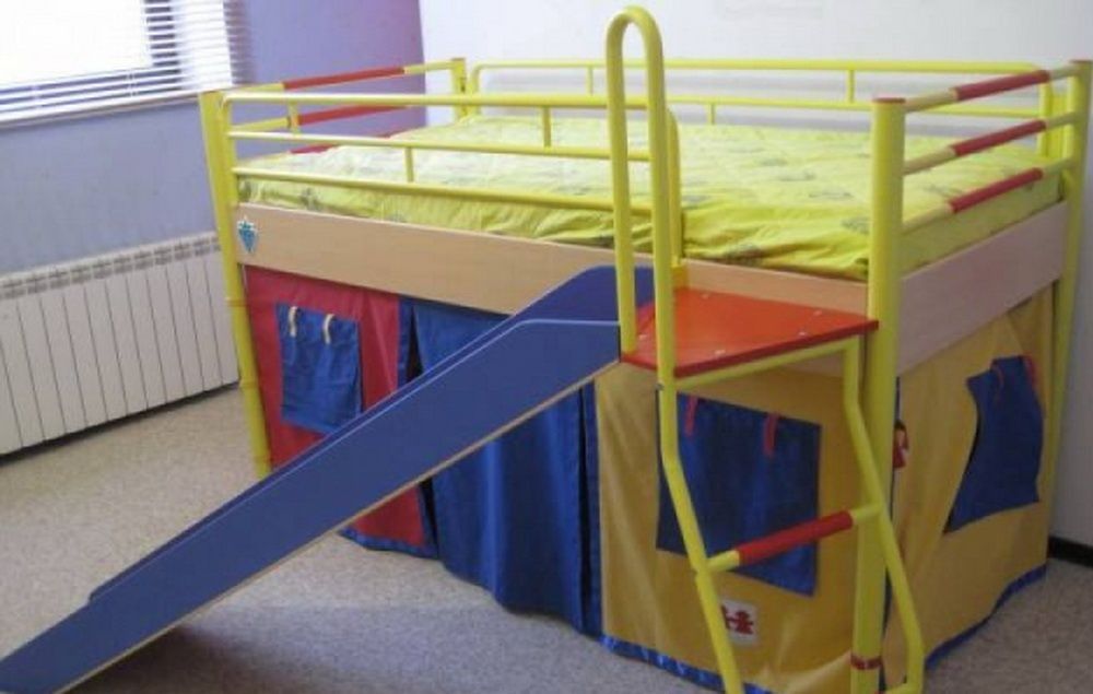 Детская двухэтажная кровать с горкой турецкой фирмы Cilek (Чилек)