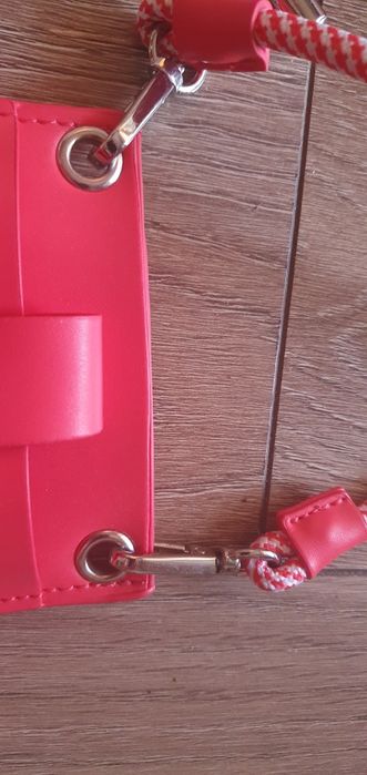 Torebka etui na telefon i dokumenty