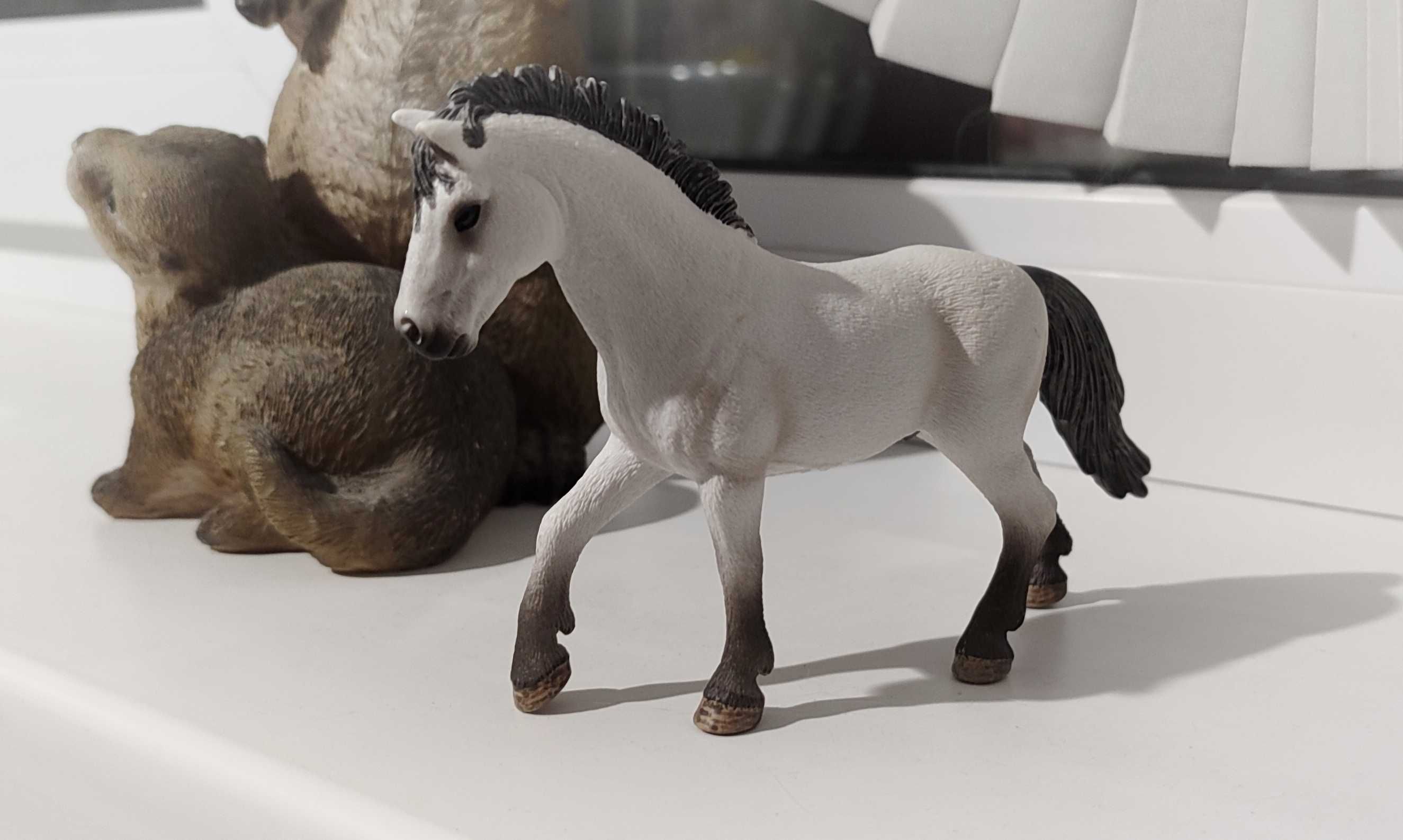 РЕДКИЕ Лошади Schleich Retired Кнабструппер Фьорд Камаргу
