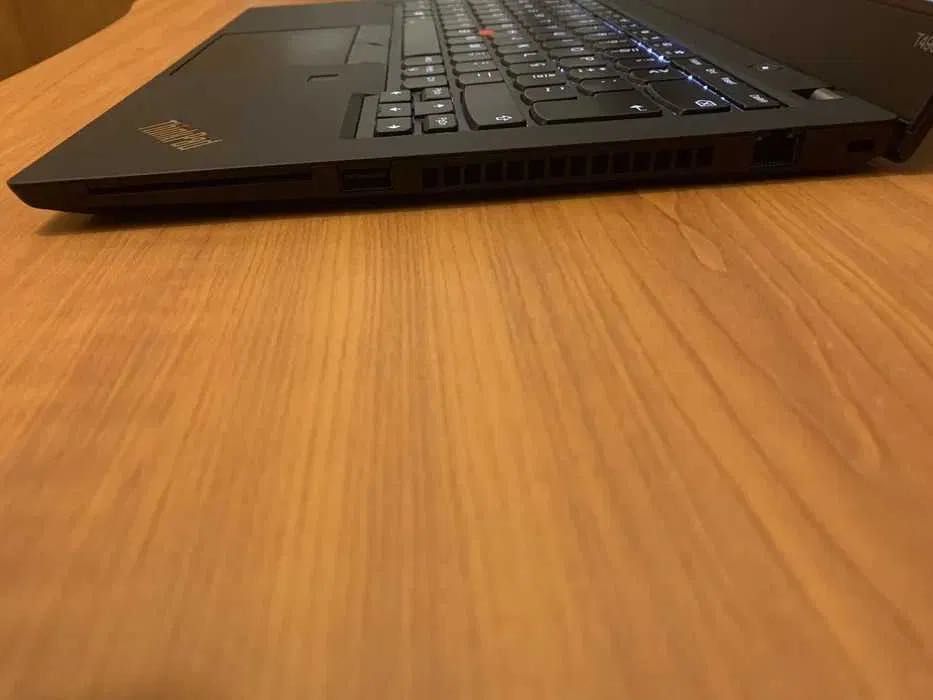 Lenovo Thinkpad T490 i5 16GB RAM 256GB M.2