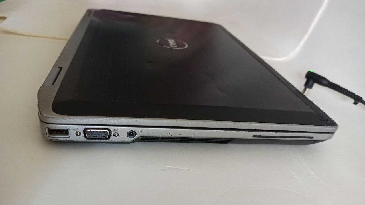 Ноутбук Dell Latitude P15G