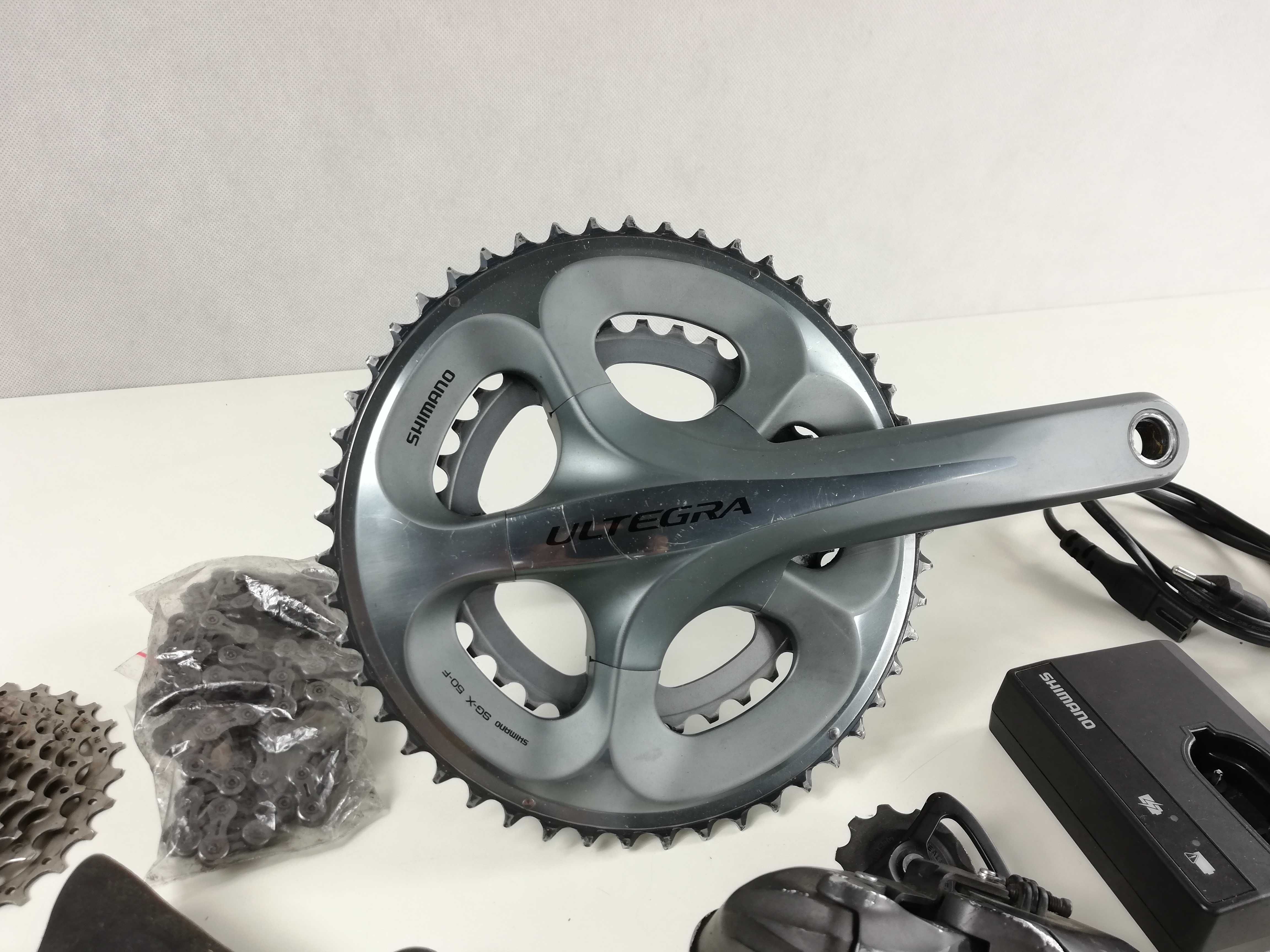 Grupa Shimano Ultegra Di2 6770 / komplet