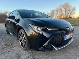 Toyota Corolla Hybrid GR Sport Black Edition