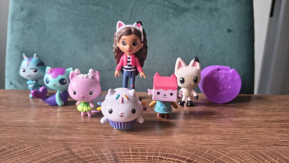 Figurki koci domek Gabi