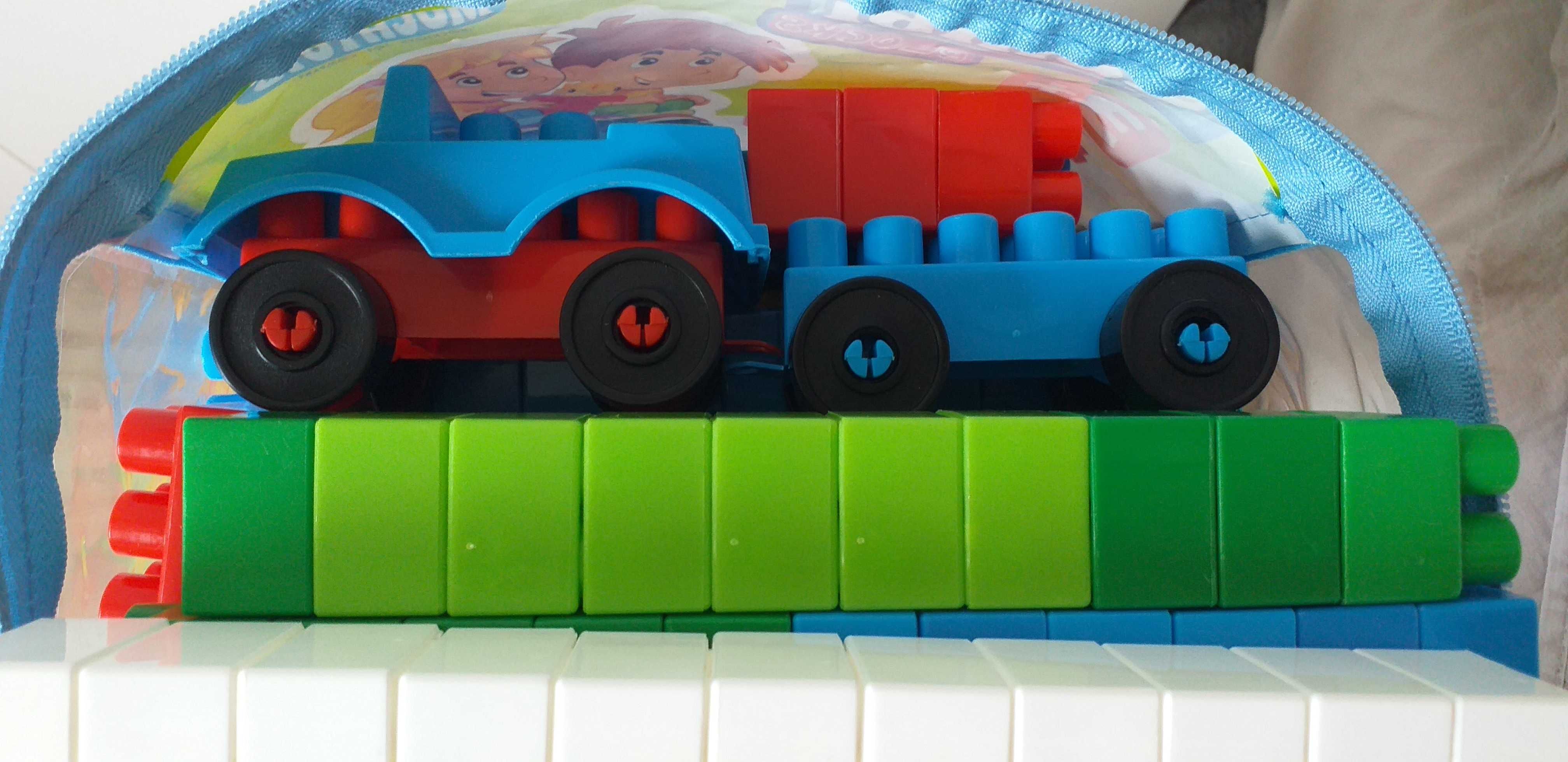 Sorter Fisher Price + klocki Combi Blocks