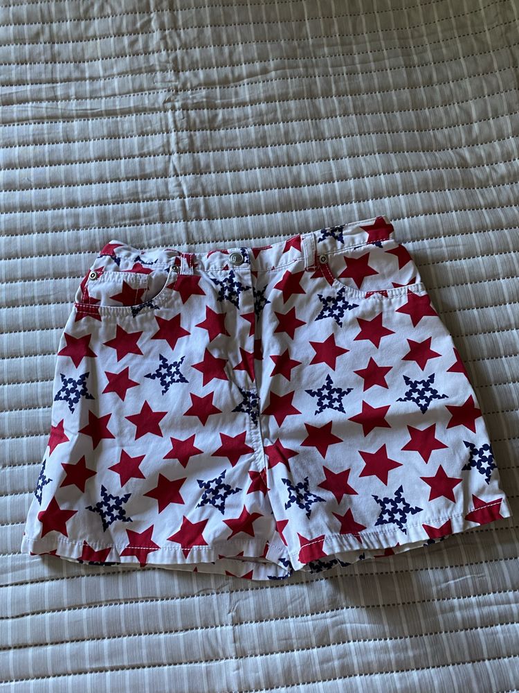 spodenki 128cm Gymboree