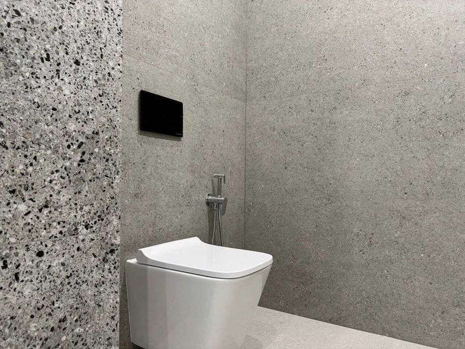 Шикарна двійка з кухнею-студією поблизу центру