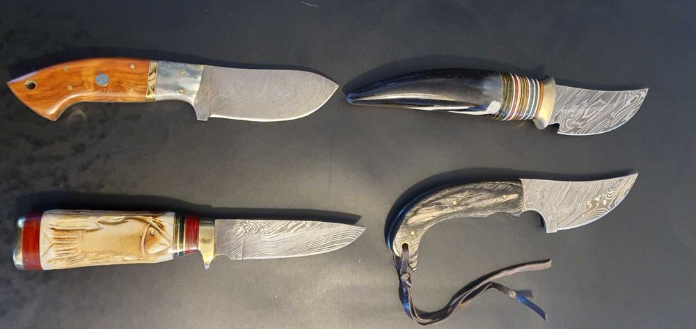 Facas de coleçao em Aço Damascus.