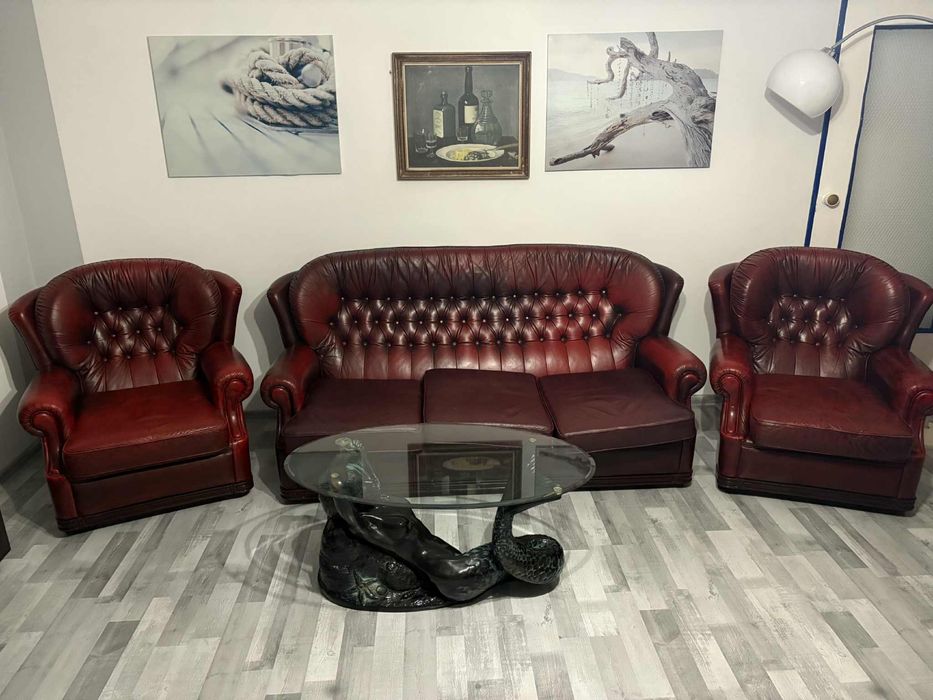 Sprzedam zestaw sofa z dwoma fotelami chesterfield