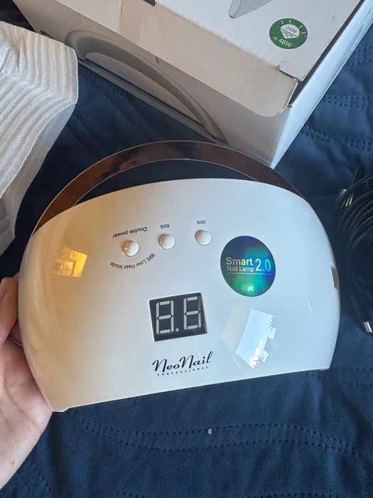 Lampa UV NeoNail, manicure hybrydowy