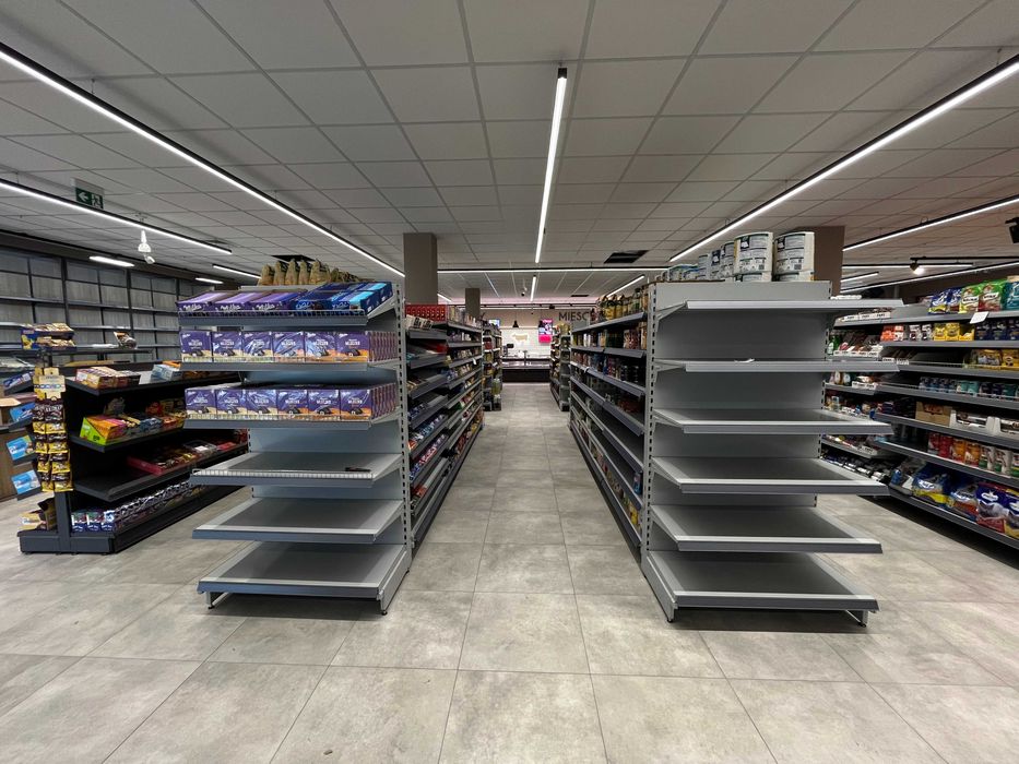 Lada sprzedażowa sklepowa impulsowa stoisko kasowe kasa biurko