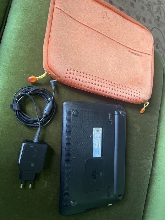 Asus Eee PC Seashell series subnotebook