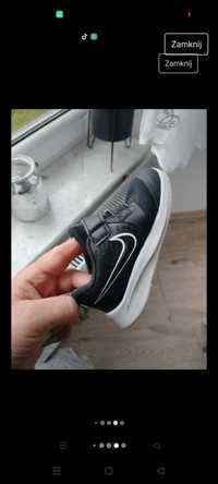 Nike buty sportowe rozm 22