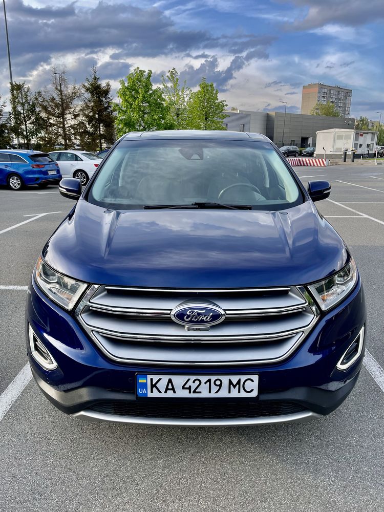 Продам Ford edge