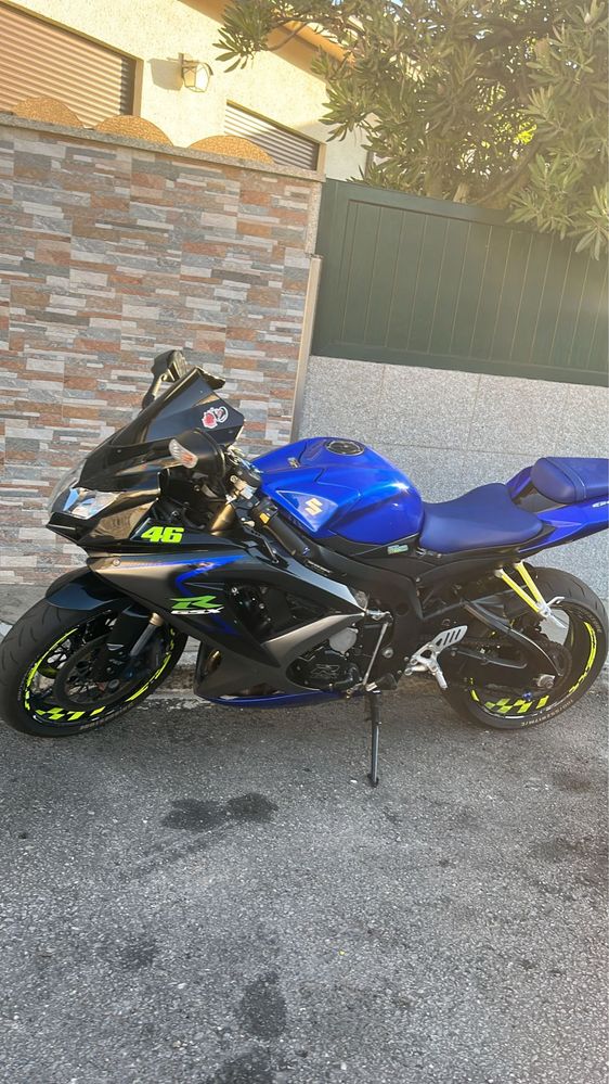 Suzuki gsxr600 k9