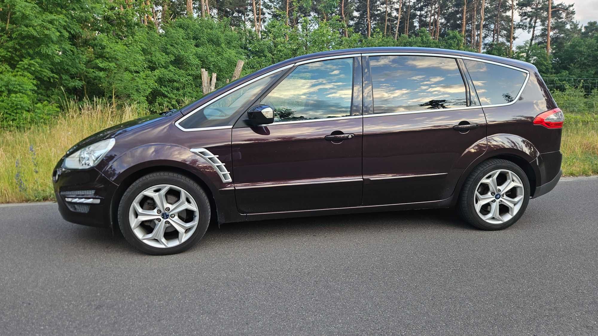 Ford S-MAX 2.0 140km 7 osobowy titanium  panorama xenon Keyless Go
