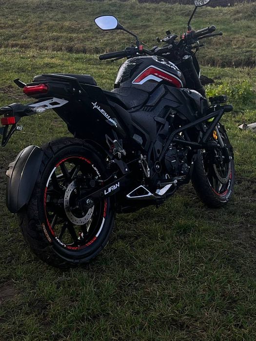 Продам мотоцикла lifan sr 220