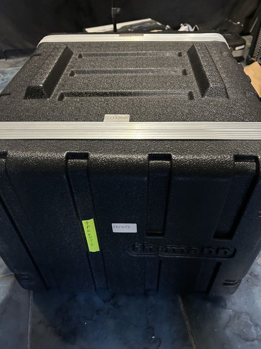 Rack Case 8U thomann