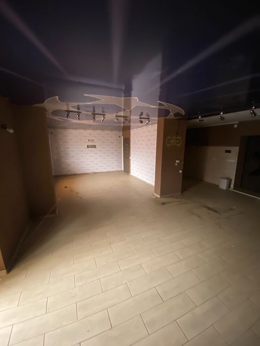 Продам торгівельний комплекс