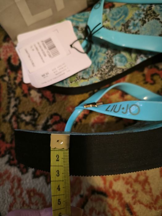 liu-jo в'етнамки 39розмір.