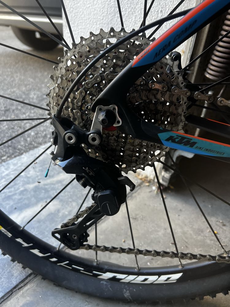 Bicicleta BTT KTM
