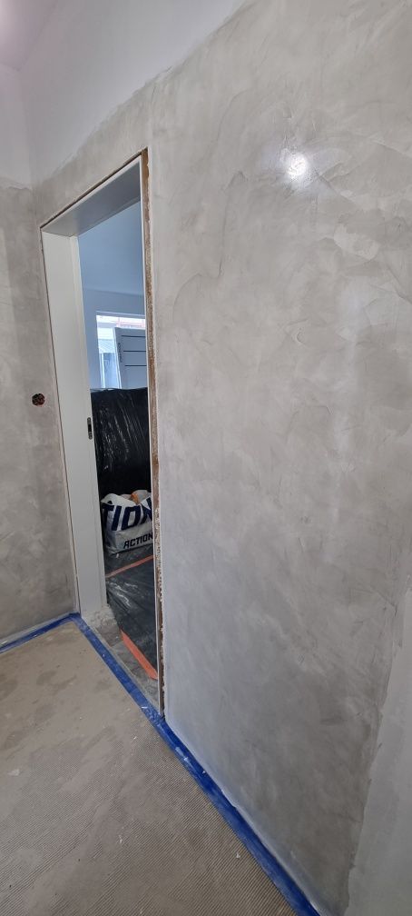 TYNKI DEKORACYJNE (stiuk, beton, rdza, mikrocement, loft metal, inne)