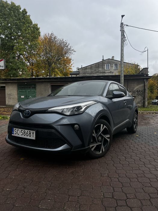 Toyota C-HR 2022 niski oryginalny przebieg 6730 km
